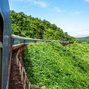 Đường sắt sắp chạy lại tàu du lịch Lào Cai dịp cuối tuần